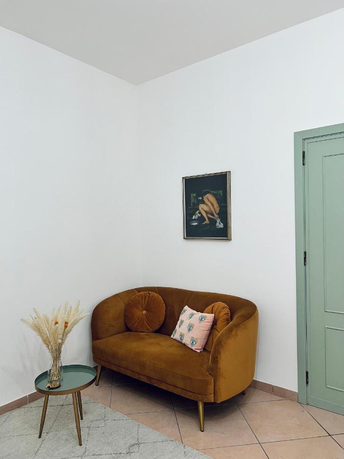 A Ballaro Apartments Palermo Esterno foto
