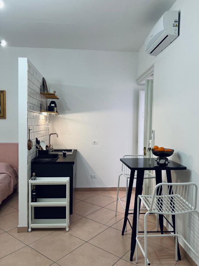 A Ballaro Apartments Palermo Esterno foto