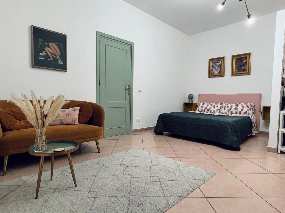 A Ballaro Apartments Palermo Esterno foto